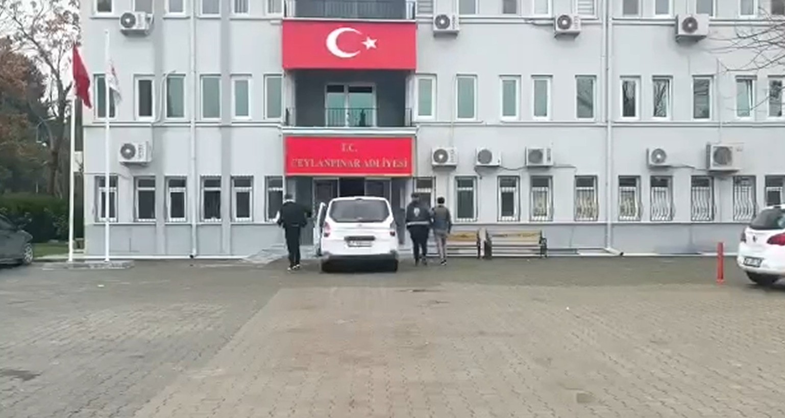 Çeşitli suçlardan aranan zanlılar Urfa'da yakalandı