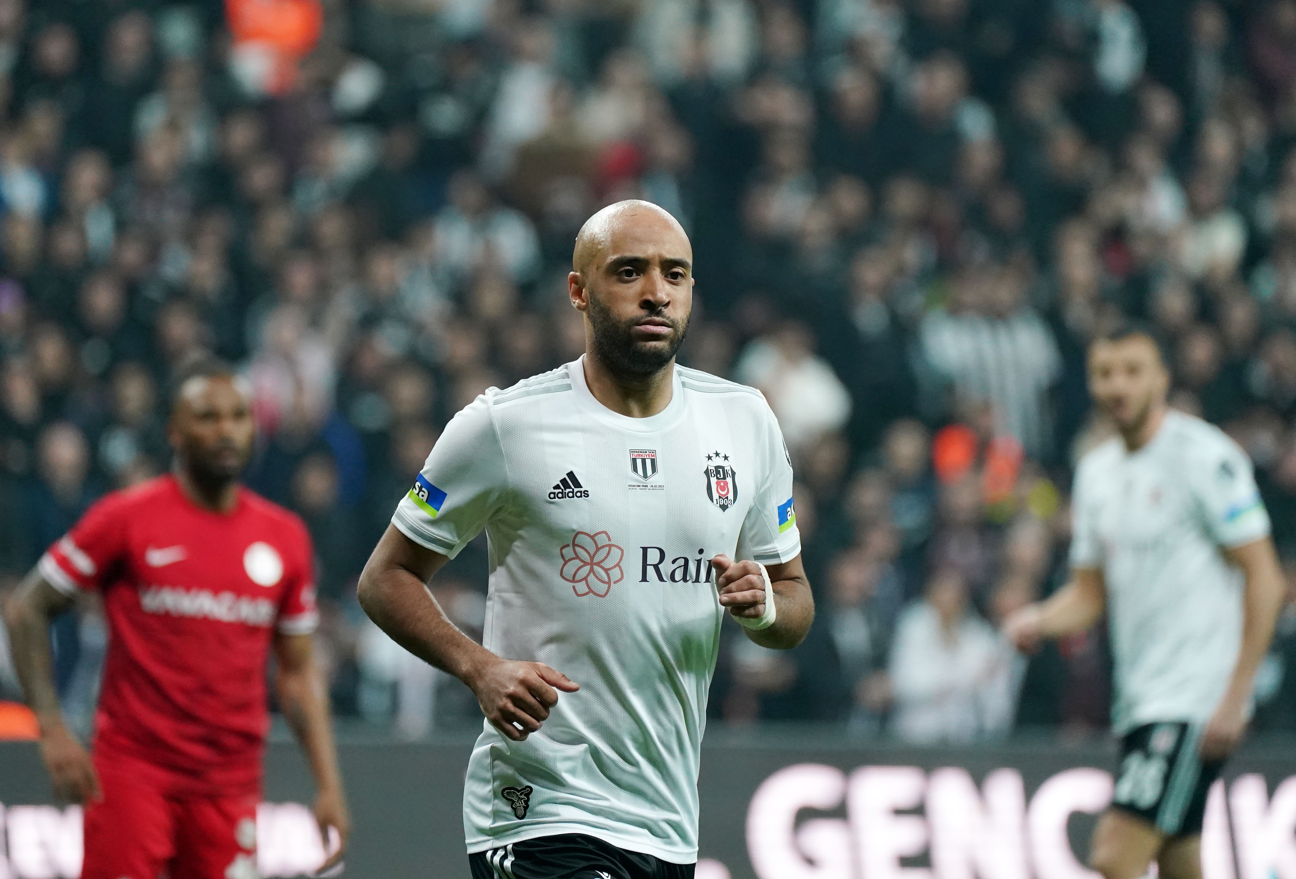 Redmond, Türkiye'de bir boğa oldu