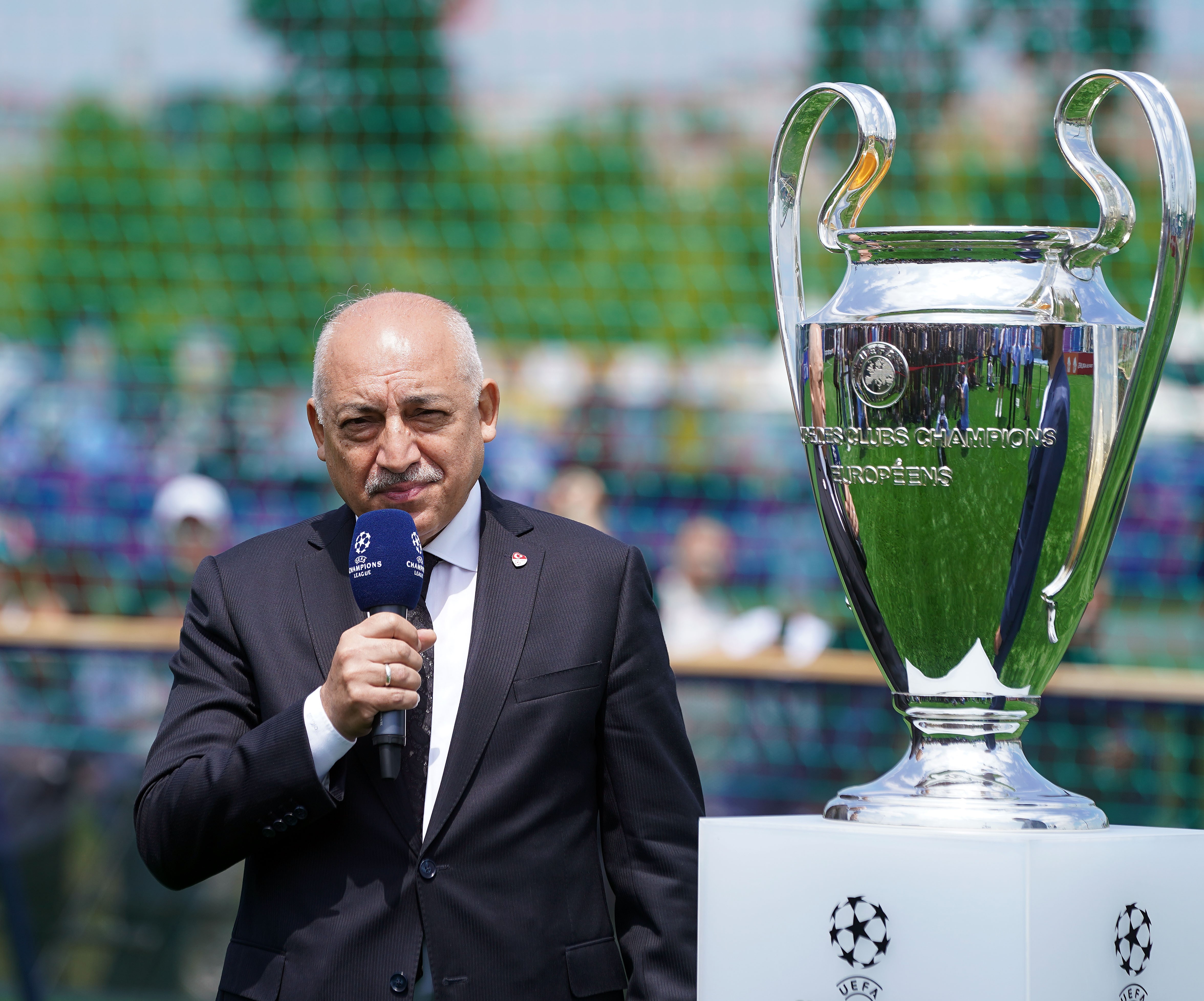 UEFA Şampiyonlar Festivali'nin açılışı yapıldı