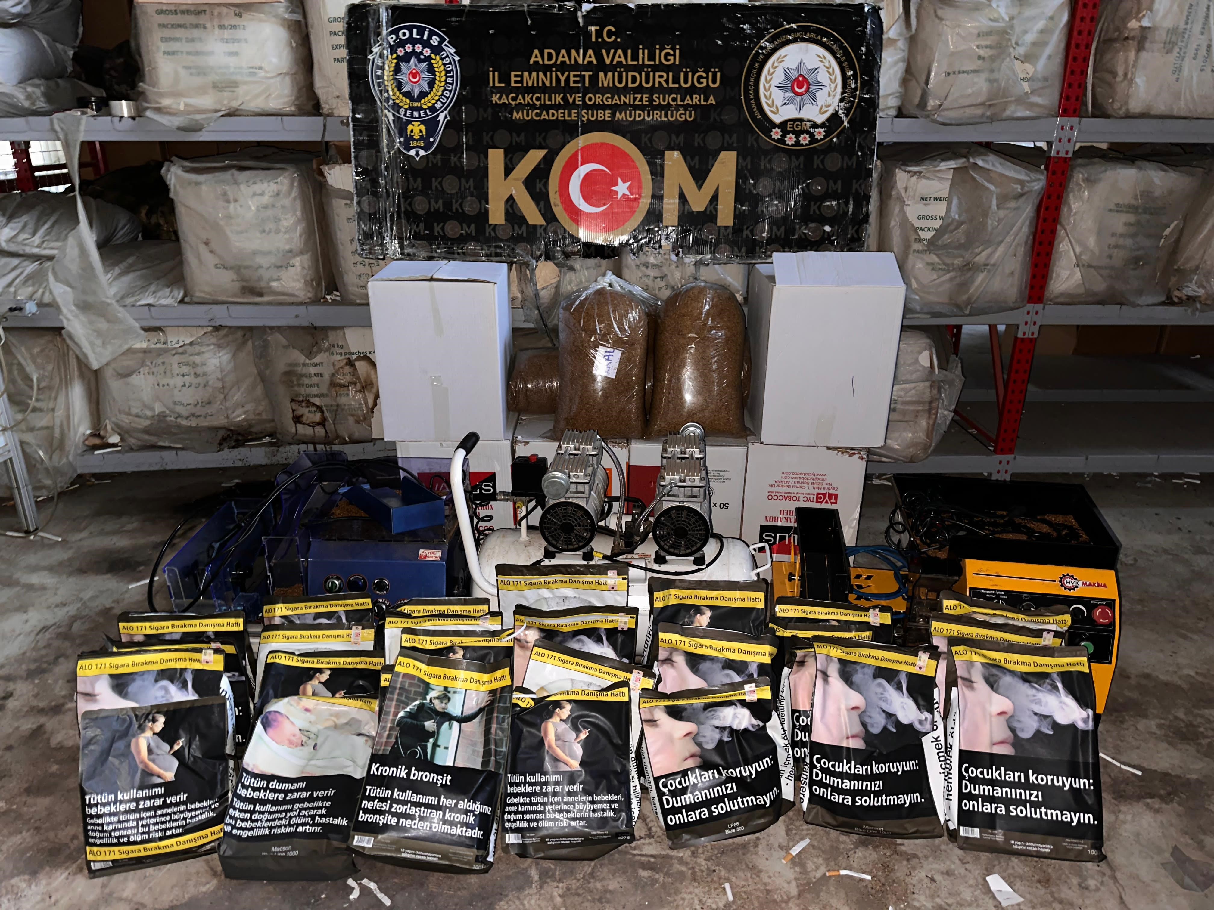 Adana'da milyonlarca lira değerinde kaçak makaron ele geçirildi