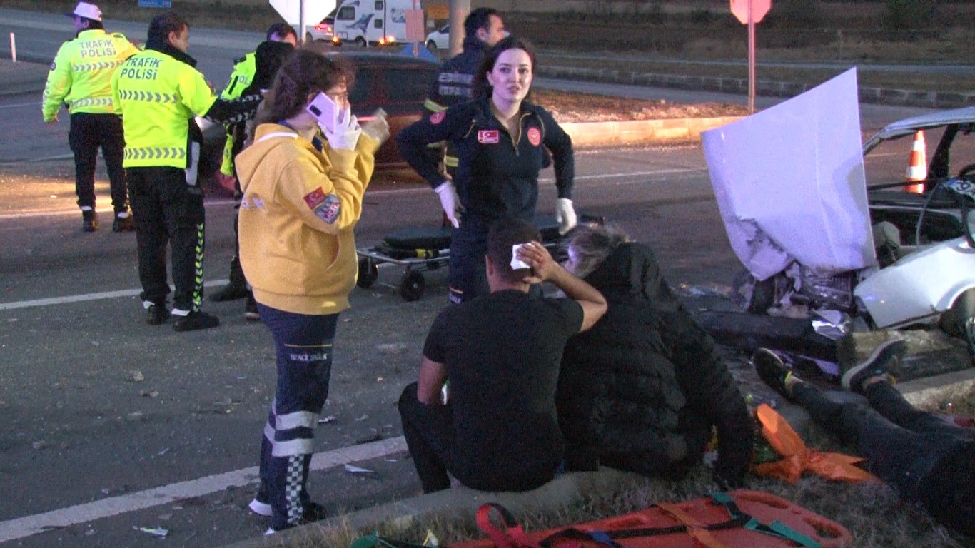 Edirne’de feci kaza: 6 yaralı