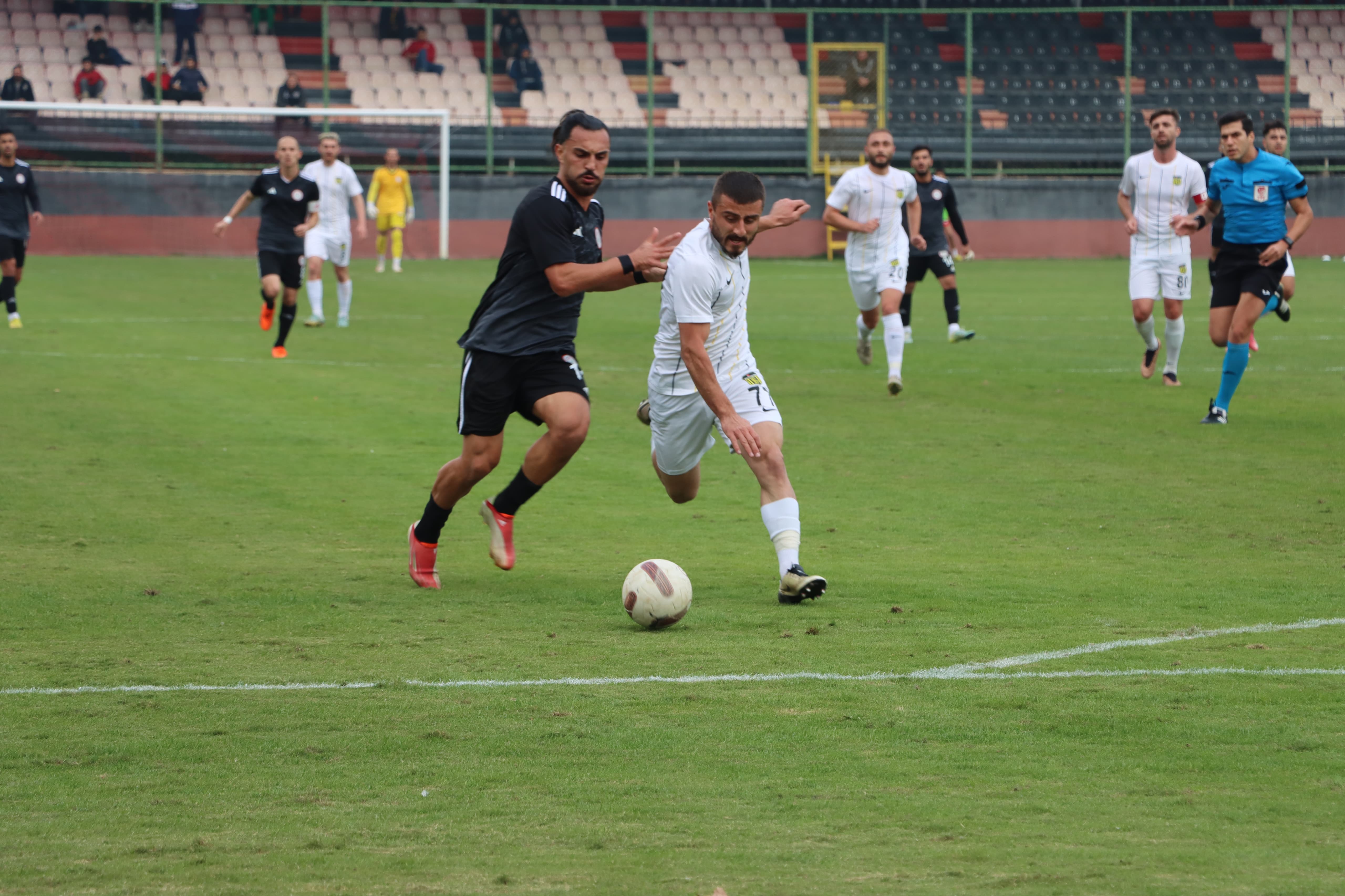 Karaköprü Belediyespor: 1- Bayburt Özel İdarespor:0