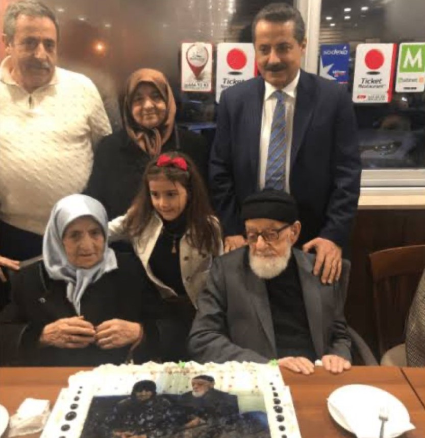 Faruk Çelik önce babasını bugünde annesini kaybetti