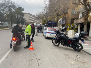 Urfa Emniyetinden motosiklet sürücülerine denetim