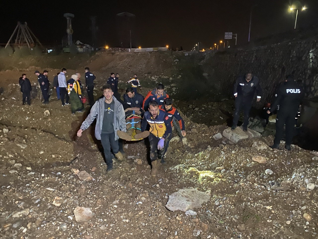 Feci kaza kamerada: 1 polis hayatını kaybetti, 1 polis yaralandı