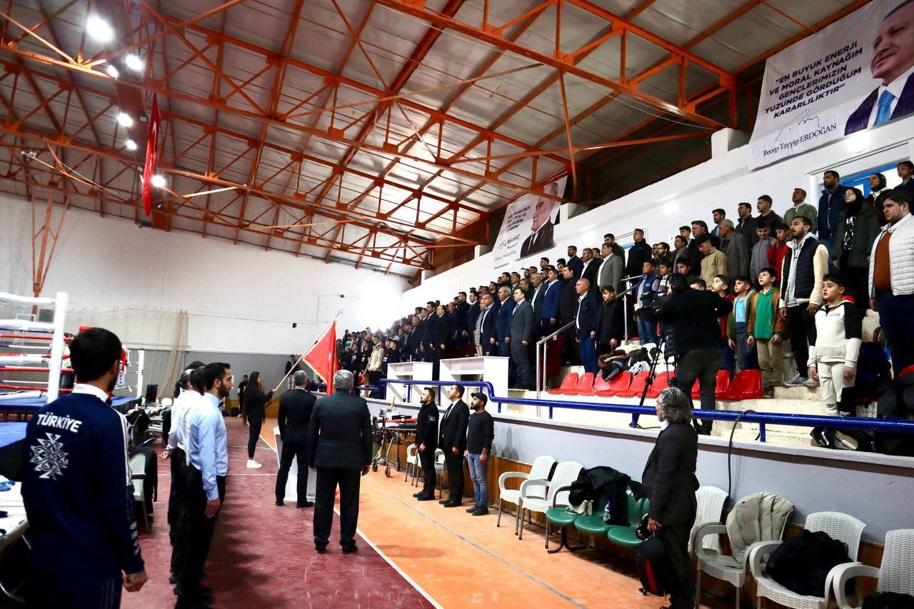 Muay Thai Şampiyonası 23 ilden 300 sporcunun katılımıyla Şanlıurfa’da başladı