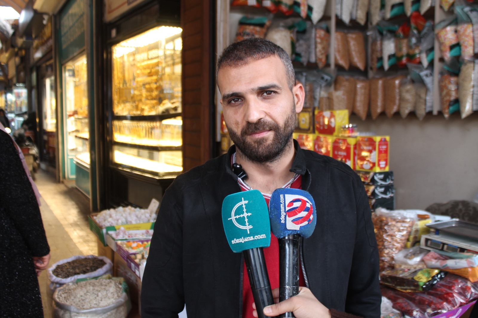 Ramazan ayının vazgeçilmez lezzeti hurma cep yakıyor