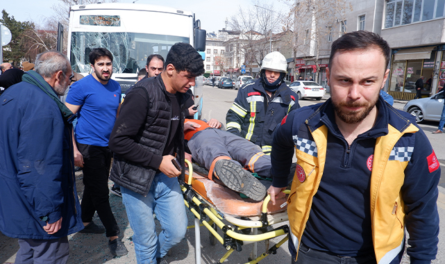 Feci trafik kazası; 14 yaralı