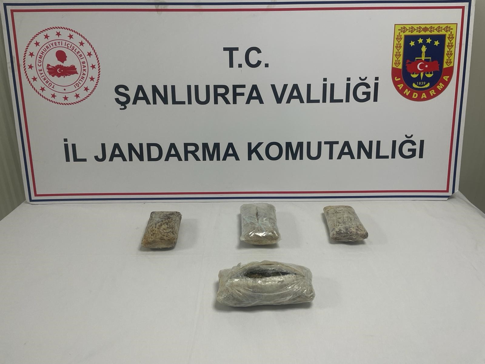 Şanlıurfa'da uyuşturucu ve kaçakçılık operasyonu: 8 gözaltı
