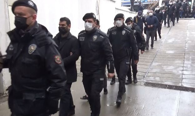 Yasa dışı bahis operasyonu;18 tutuklama