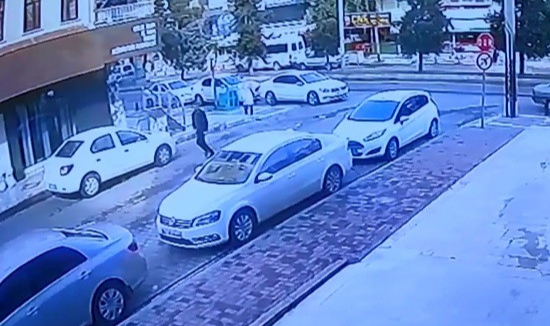 2 polisin şehit edildiği anlar güvenlik kamerasında