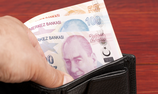 Asgari ücret ile ilgili flaş açıklama!