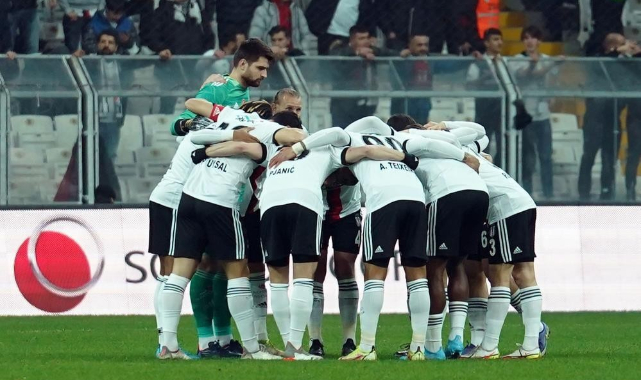 Beşiktaş’ta tek hedef lig   