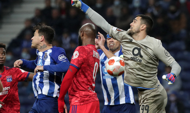 Lyon, Porto'yu tek golle geçti