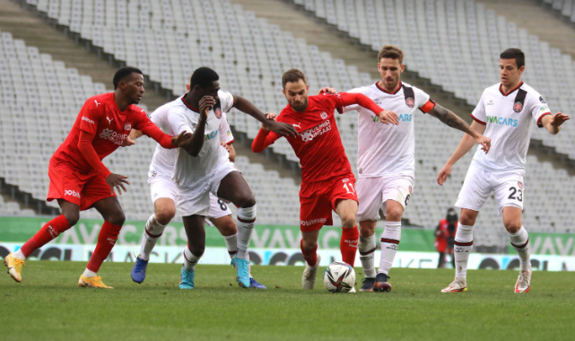 Sivasspor - Karagümrük yarı final için mücadele edecek