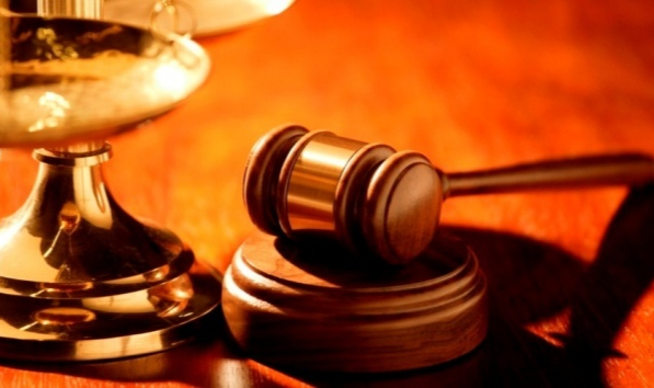 Yargıtay: ‘Yalaka’ sözü hakaret sayılmaz