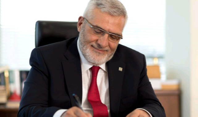 Zamlar muhalefeti şair yaptı