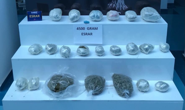 Evinde 4.5 kilo esrar çıktı “içiciyim” dedi