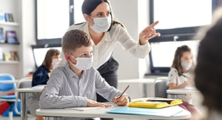 Okullarda maske zorunluluğu kalktı