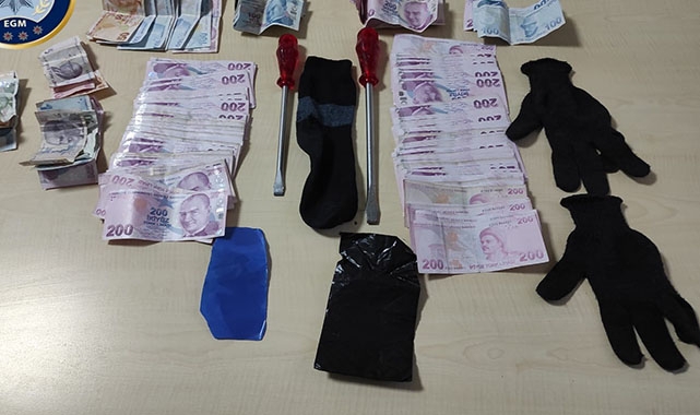 Polisten kaçarken çaldıkları parayı etrafa saçan 4 şüpheli yakalandı