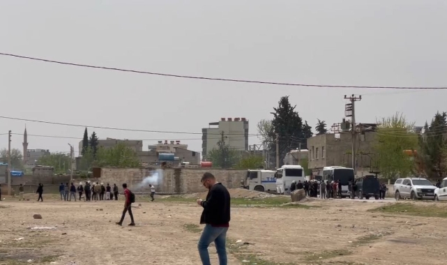 Suruç&#039;ta sayaçlar direklere taşındı; 3 yaralı, 6 gözaltı