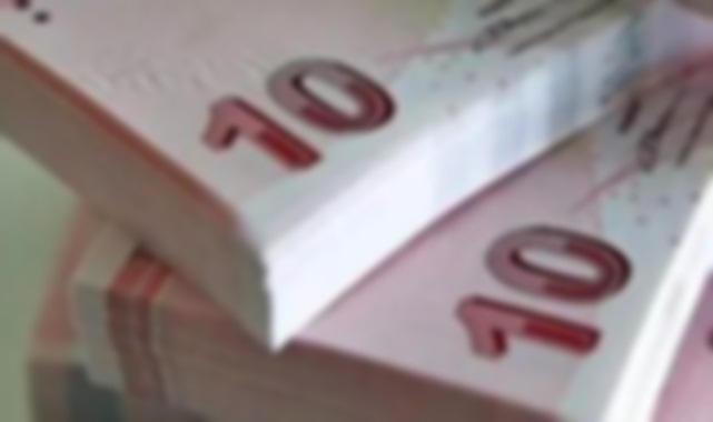 Yeni 10 TL'lik banknotlar tedavülde