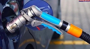 Akaryakıta bir zam daha