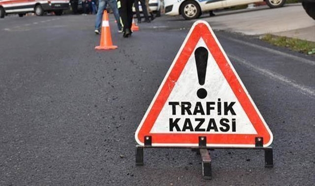Hilvan'da otomobil devrildi; 4 yaralı