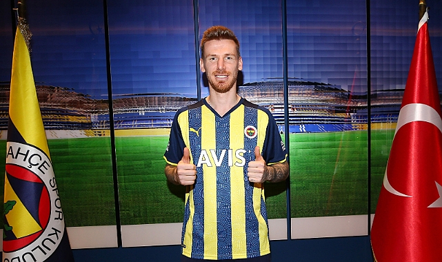 Serdar Aziz 3 yıl daha Fenerbahçe'de