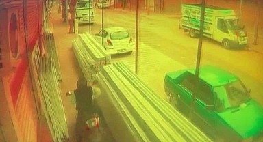 Siverek'te motosiklet çalındı! İşte o anlar