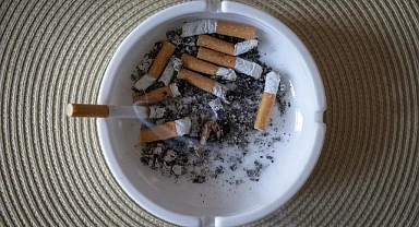 Tiryakilerin sigarası değil cebi de yanıyor