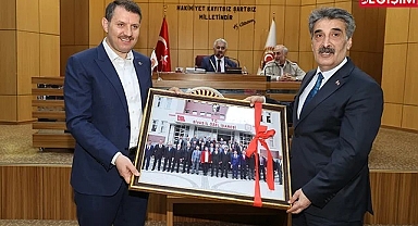 Vali Ayhan, İl Genel Meclisine veda etti