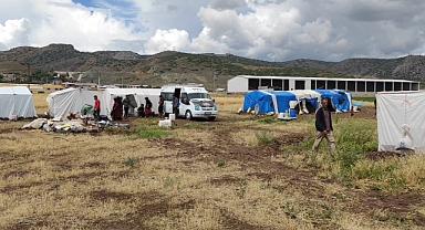 Mevsimlik İşçilerin Çadırlarına Sağanak Vurdu