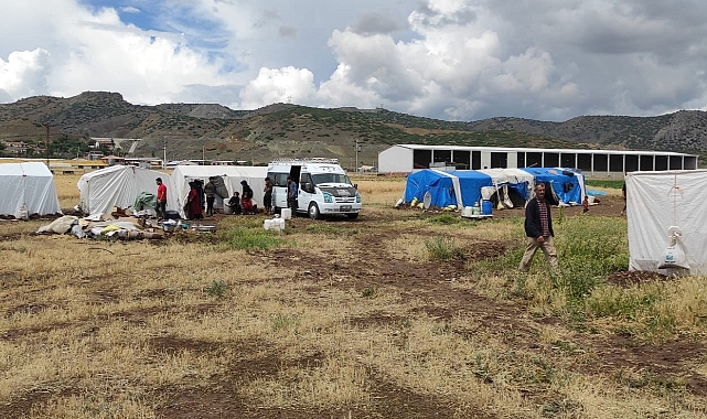 Mevsimlik İşçilerin Çadırlarına Sağanak Vurdu