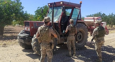 Antep fıstığına dronlu nöbet