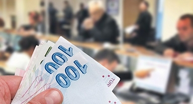 Babasının hesabı genç bankacının başını yaktı!