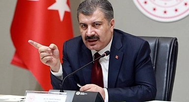 Bakan Koca gazetecilerin sorularını cevapladı