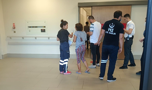 Eve gelip karı-kocayı yaralayıp kaçtı