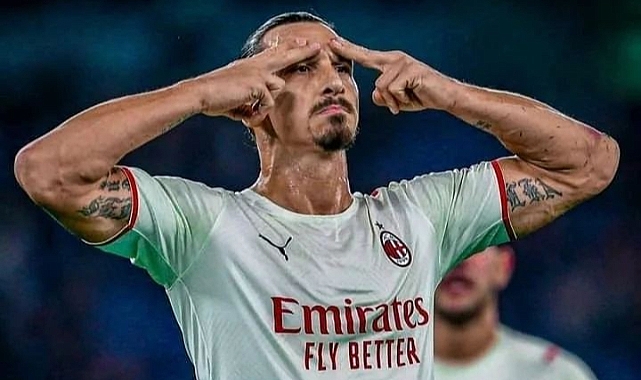 Ibrahimovic, 1 yıl daha Milan'da!