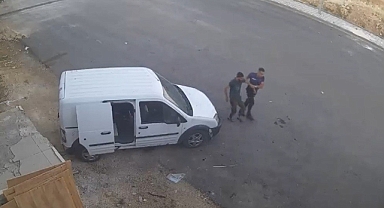 Kablo Çalarken Yakalandılar