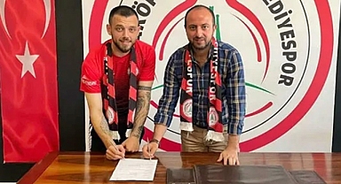 Karaköprü Belediyespor'dan kanat transferi!