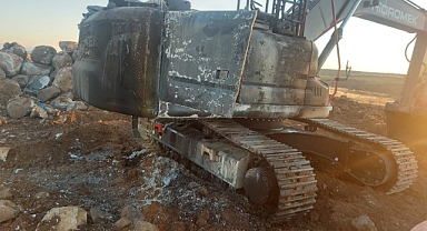 Karaköprü'de iş makineleri kundaklandı!