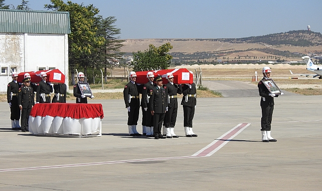Şehitlerin cenazesi yapılan törenle memleketlerine uğurlandı