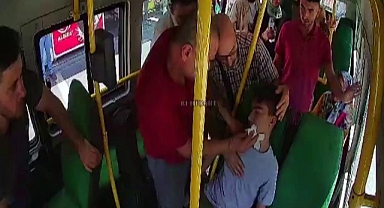 Şoför yolda nöbet geçiren çocuğu hastaneye yetiştirdi