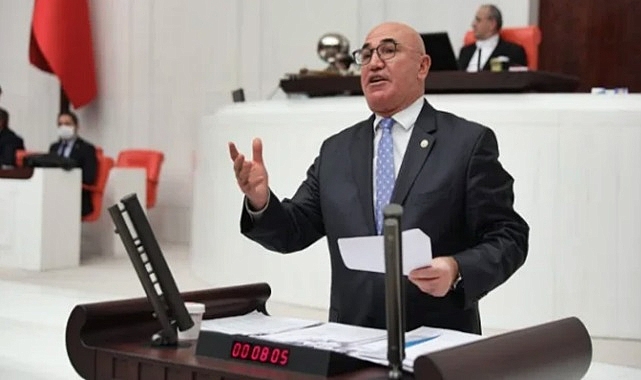 Ücretli öğretmenler için önerge verildi