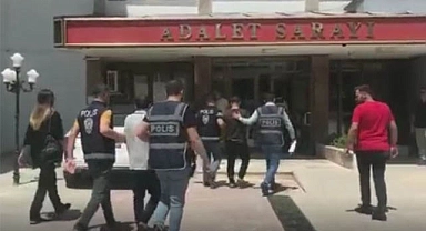Yabancı uyruklu dolandırıcılar Şanlıurfa'da yakalandı