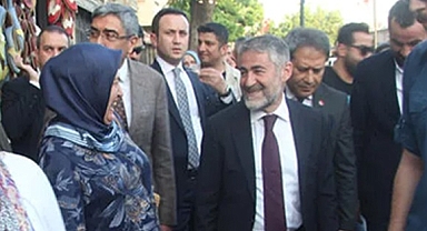 Bakan Nebatiden olay sözler