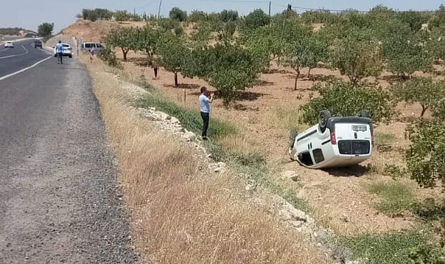 Bozova'da araç ters döndü! Sürücü yaralandı