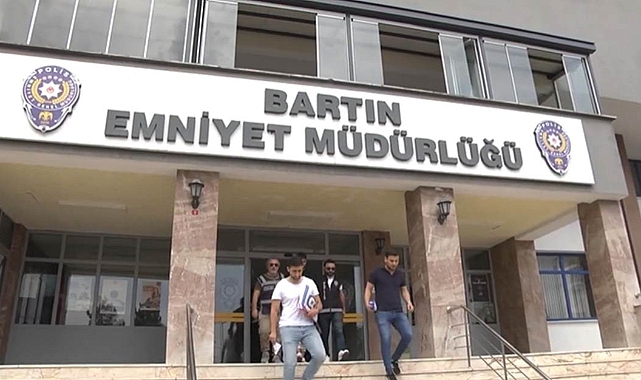 Cinsel içerikli görüntülerle şantaj: 3 tutuklu
