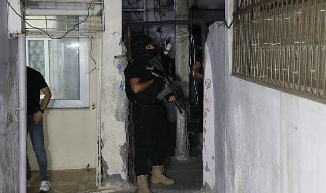 DEAŞ'a dev operasyon